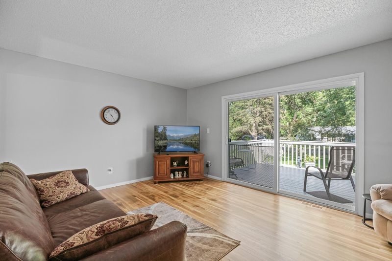 10370 Thrush St NW, Coon Rapids, MN 55433