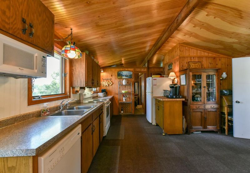 9904 284th Ave NW, Zimmerman, MN 55398