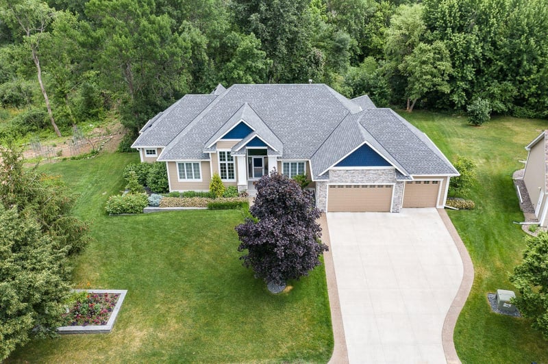 1387 Hunters Rg, Lino Lakes, MN 55038