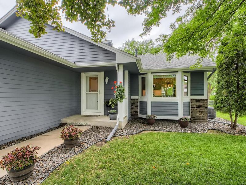 1008 Independence Ln N, Champlin, MN 55316