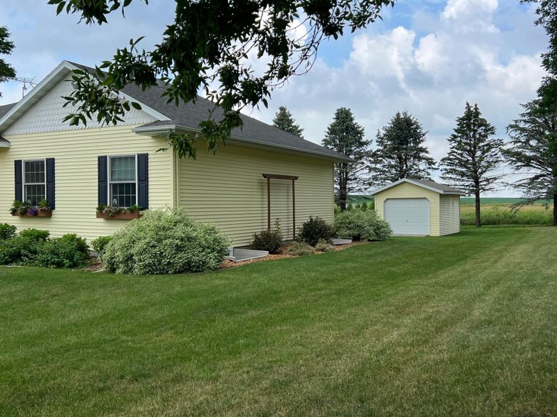 108 Scott Ct NW, Mapleton, MN 56065