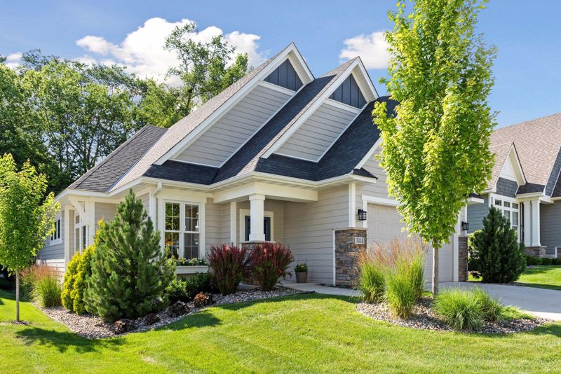 3414 Groveland Ln, Minnetonka, MN 55345