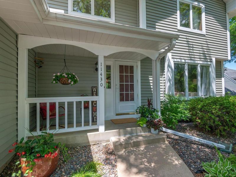 11430 50th Ave N, Plymouth, MN 55442