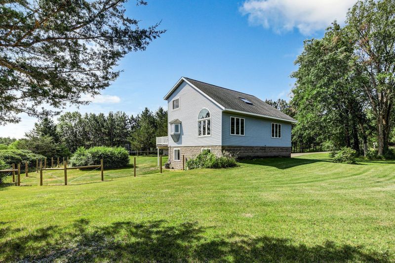 12753 Peggy Pl SE, Becker, MN 55308