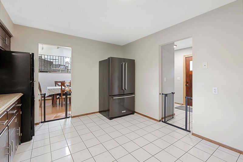 2258 Sioux Blvd, New Brighton, MN 55112