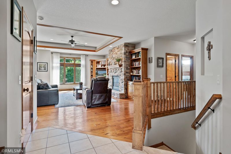 10706 Perry Dr N, Brooklyn Park, MN 55443