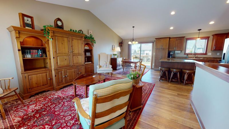 488 Verwood Ln NE, Byron, MN 55920