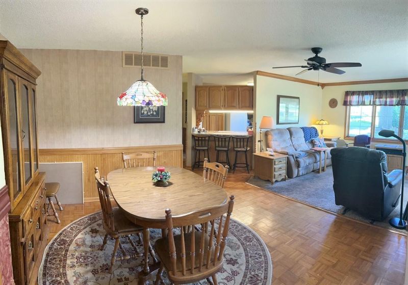 1120 Par Ln SE, Willmar, MN 56201