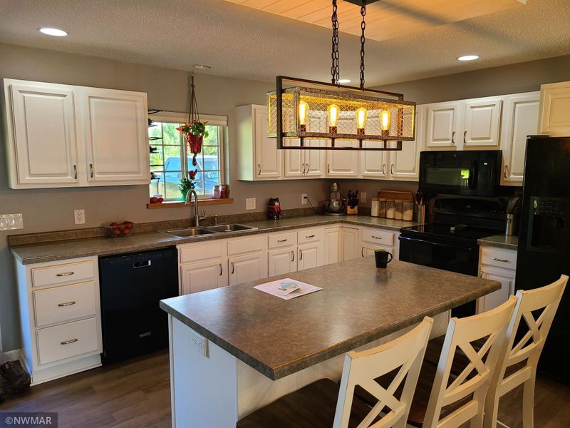 7346 Wildview Dr NW, Bemidji, MN 56601