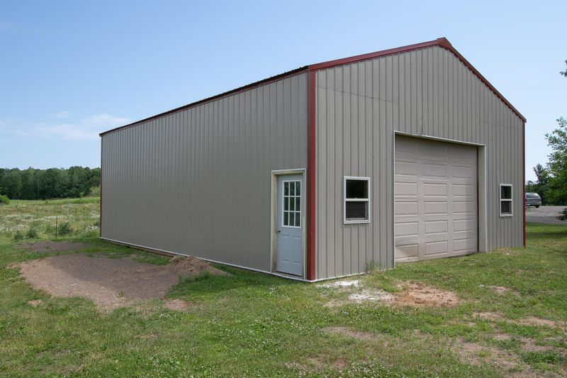 966 492nd St W, Stanchfield, MN 55080