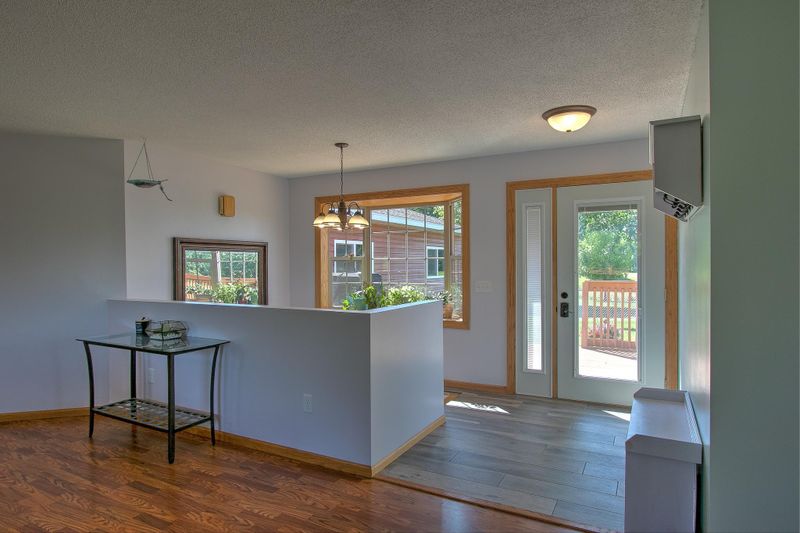 966 492nd St W, Stanchfield, MN 55080