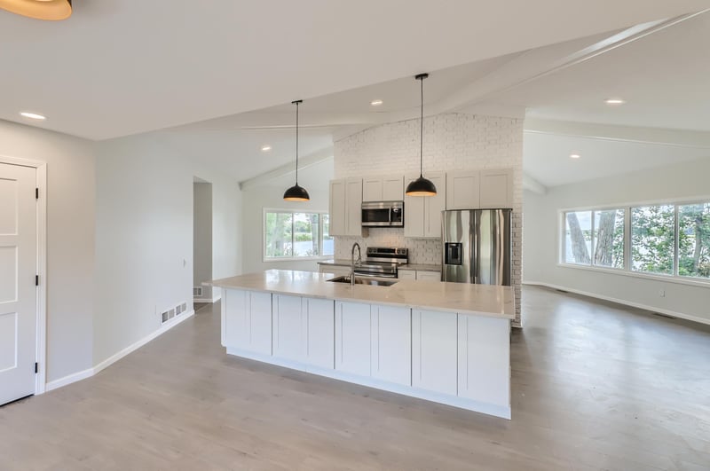 2050 Otter Lake Dr, Lino Lakes, MN 55110