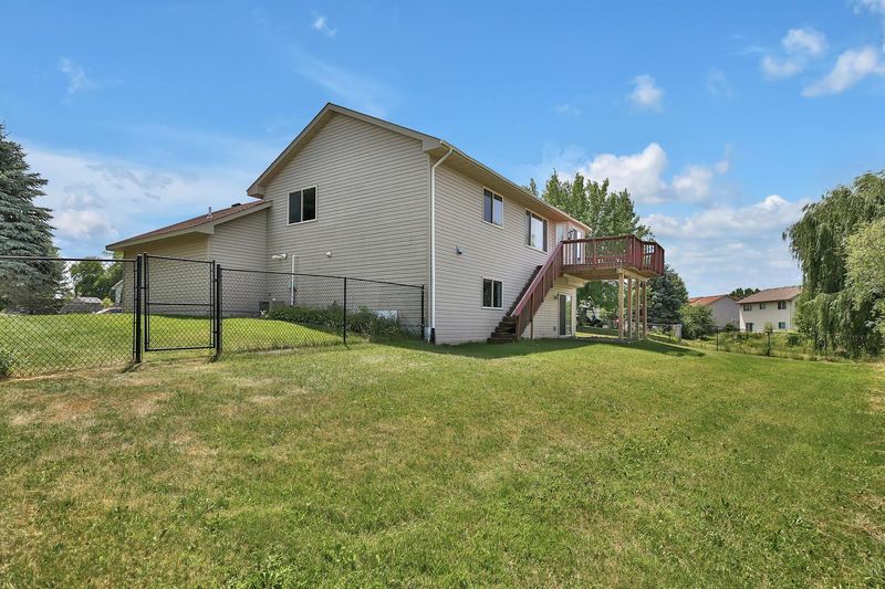 30866 Regal Ave, Shafer, MN 55074