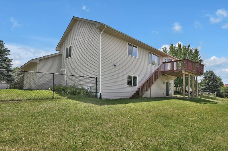 30866 Regal Ave, Shafer, MN 55074