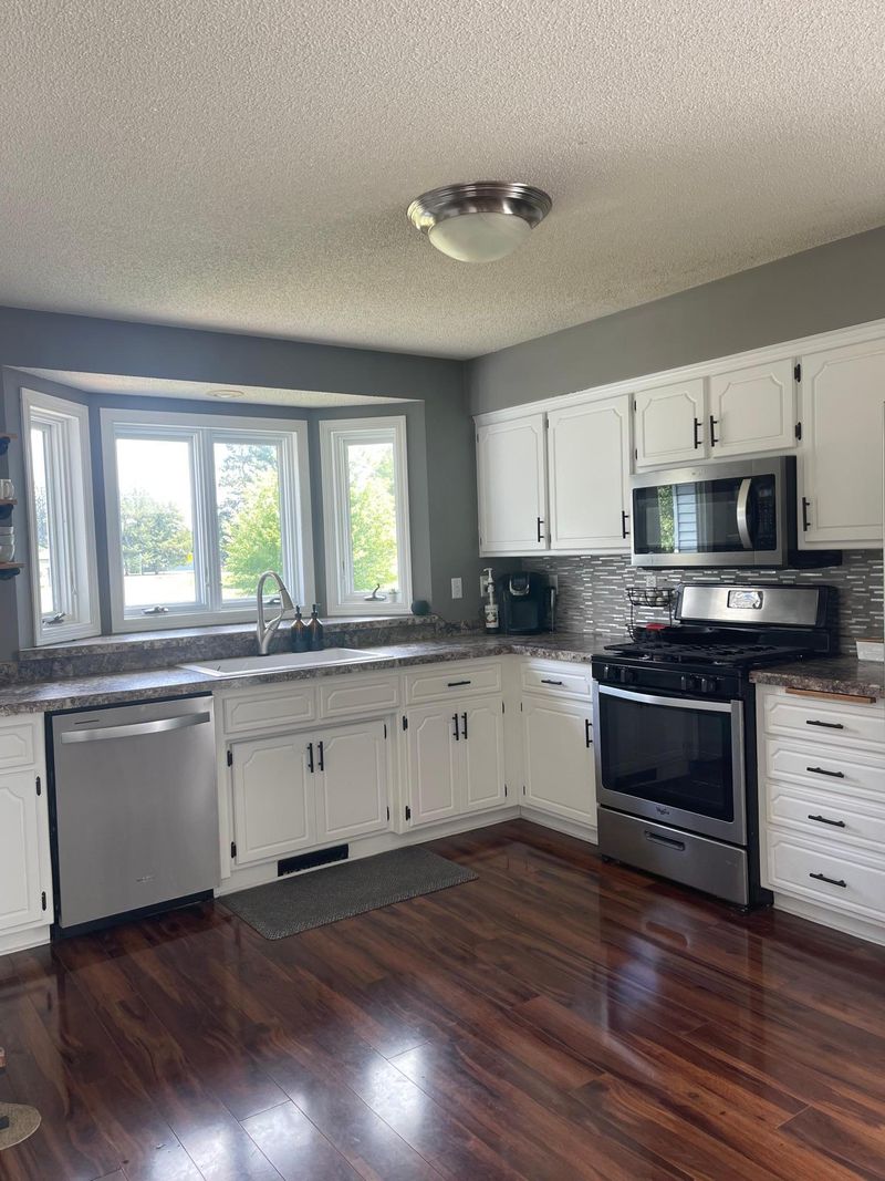 33470 Helium St NW, Cambridge, MN 55008