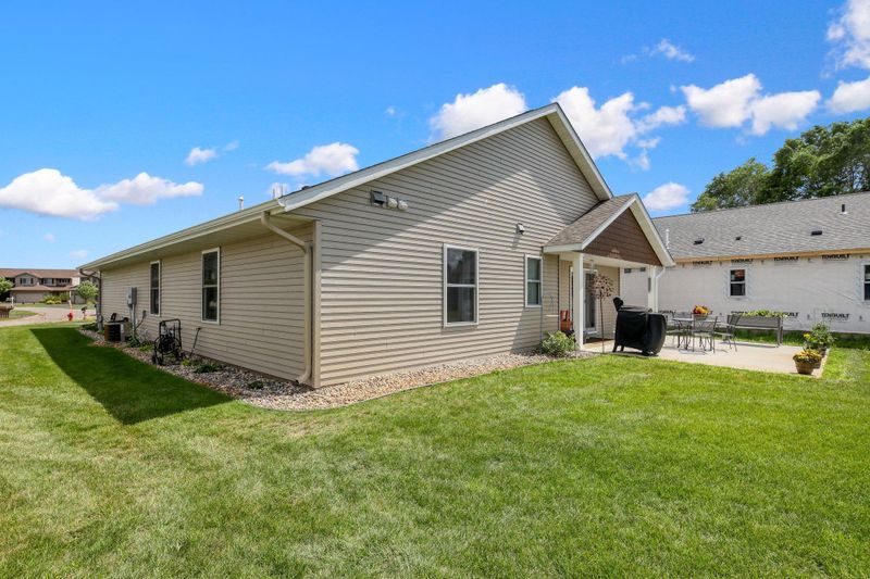 528 Graceview Loop E, Saint Joseph, MN 56374