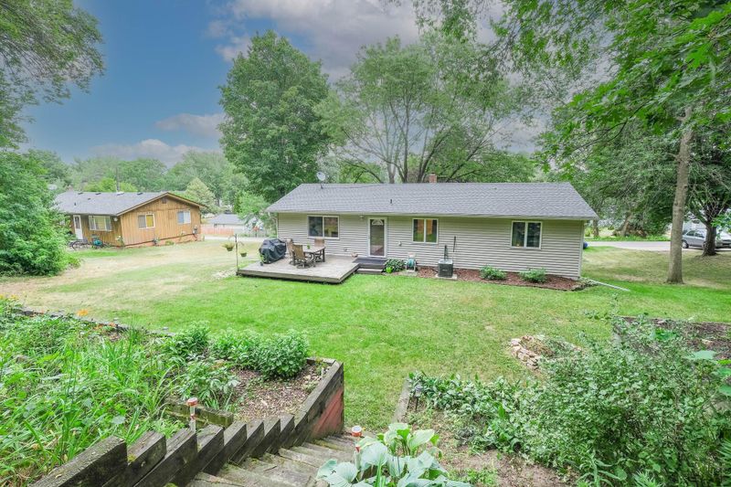 419 5th St S, Bayport, MN 55003