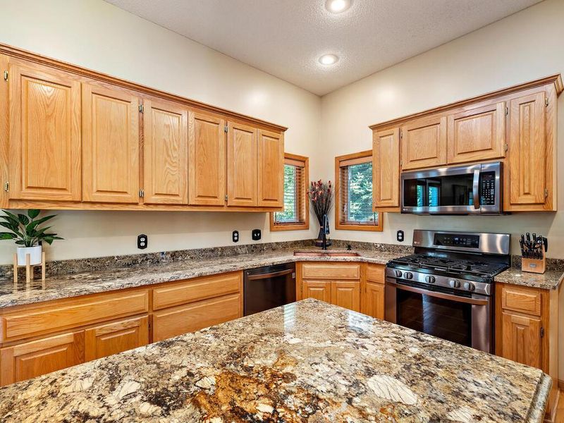 6960 Pinnacle Way, Mound, MN 55364