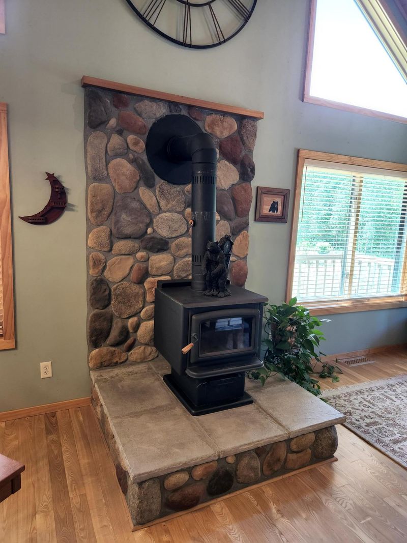 26098 Gunnison Dr, Nevis, MN 56467