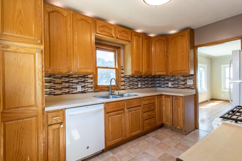 3805 2 1/2 St NE, Columbia Heights, MN 55421