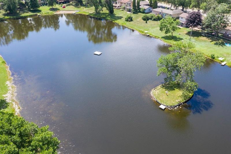 5157 Irondale Rd, Mounds View, MN 55112