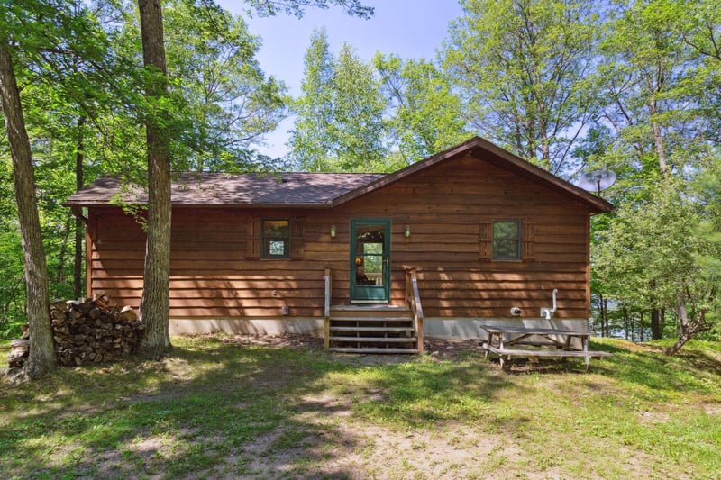 N2205 Two Bear Rd, Weyerhaeuser, WI 54895