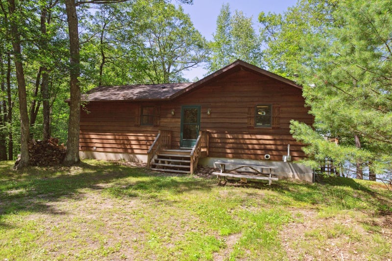 N2205 Two Bear Rd, Weyerhaeuser, WI 54895