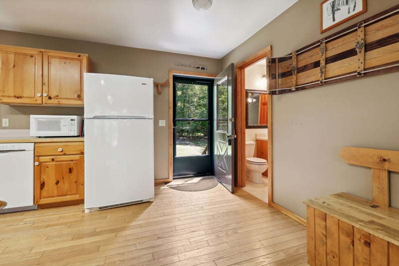 N2205 Two Bear Rd, Weyerhaeuser, WI 54895