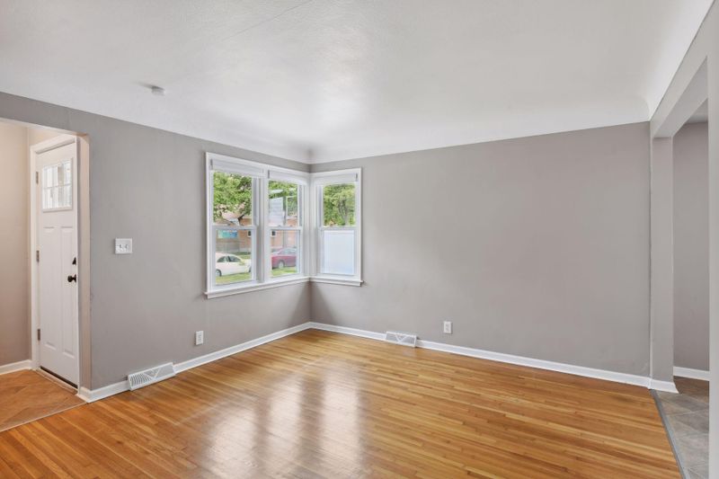 5429 - 5431 42nd Ave S, Minneapolis, MN 55417