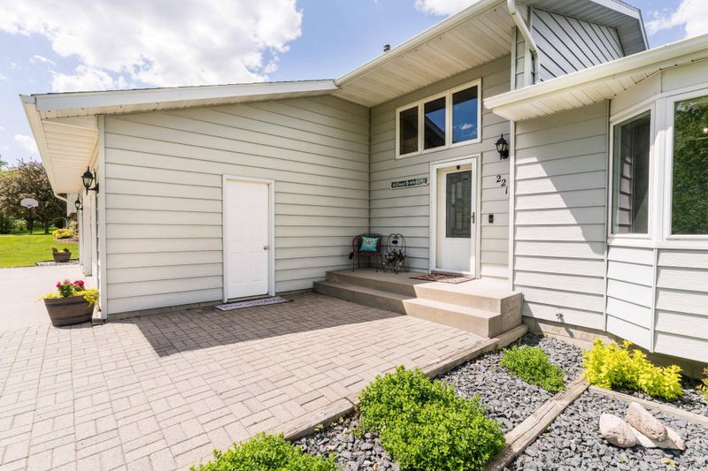 2215 Ridgewood Dr, Fergus Falls, MN 56537