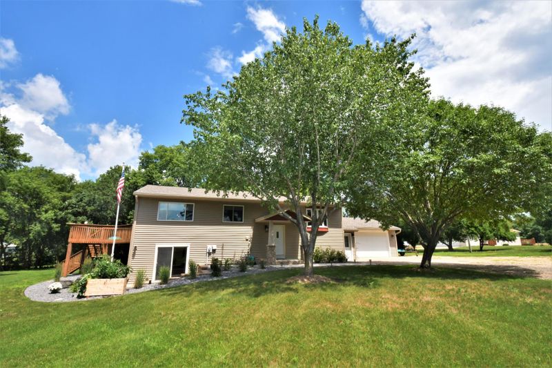 15705 200th St E, Hastings, MN 55033