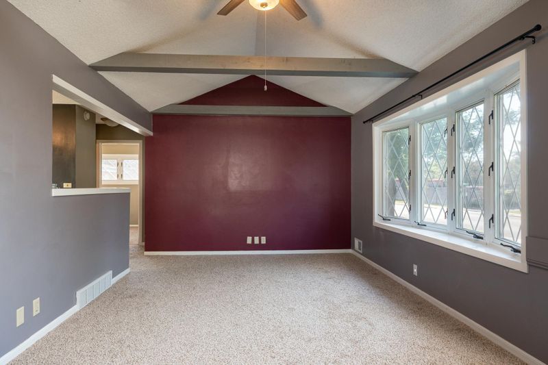 4039 75th St E, Inver Grove Heights, MN 55076