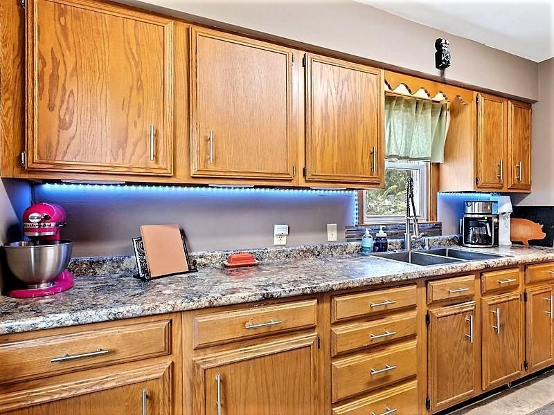 2122 Cottage Ave E, Saint Paul, MN 55119