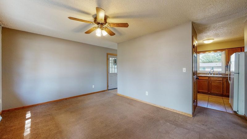 504 6th Ave NE, Kasson, MN 55944