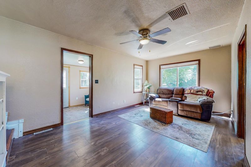 844 3rd Ave SW, Faribault, MN 55021