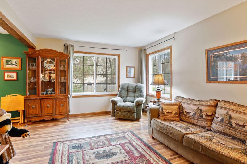 16091 Quality Ct S, Lakeland, MN 55043