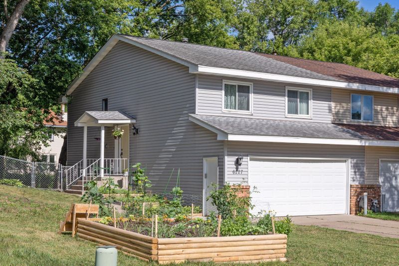 6227 Larch Ln N, Maple Grove, MN 55369
