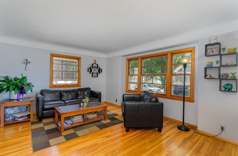 5504 45th Ave S, Minneapolis, MN 55417
