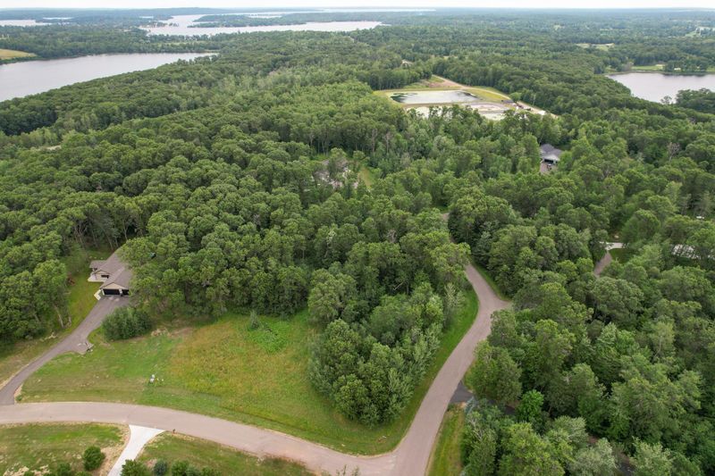 11931 Maplewood Ridge Ct, Brainerd, MN 56401