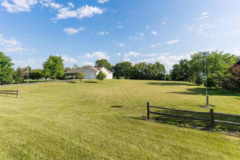 524 Centennial Ave W, Underwood, MN 56586