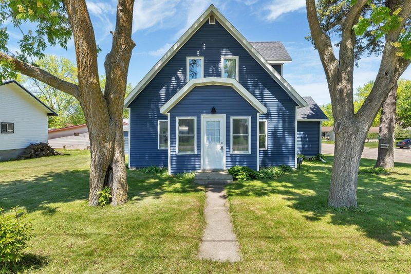 400 W Pike St, Osakis, MN 56360
