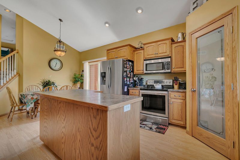 37240 175th Ave, Avon, MN 56310