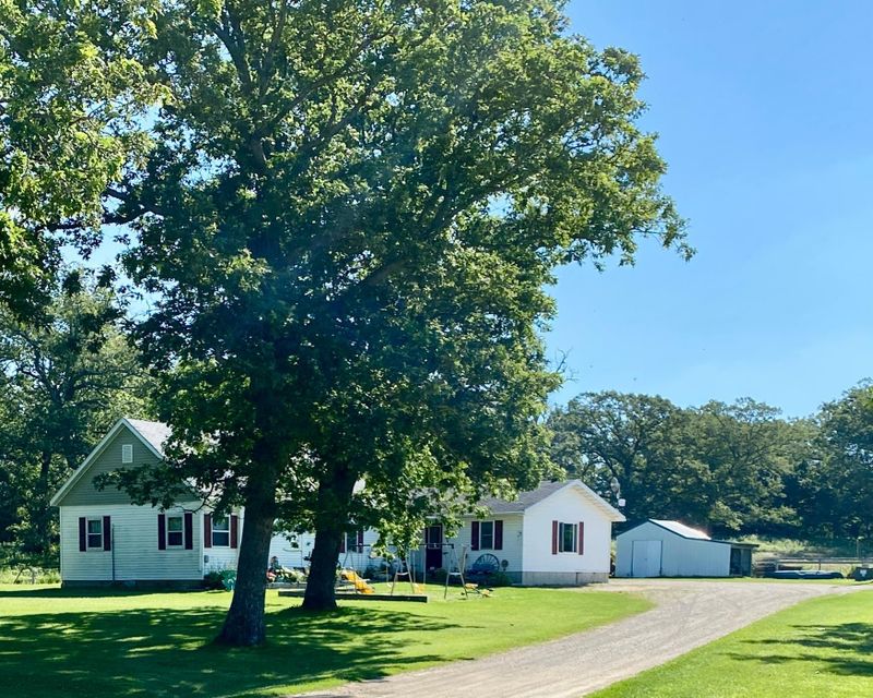 12290 755th Ave, Le Roy, MN 55951