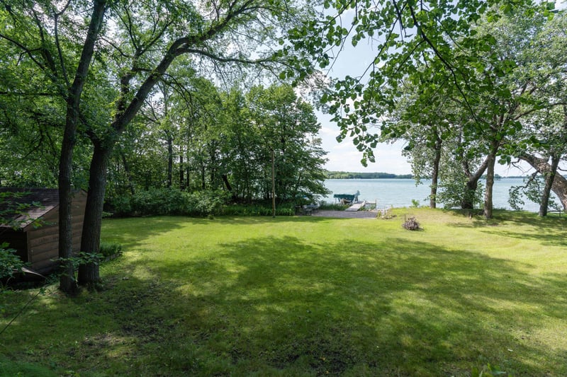 19043 Quartz Rd, Clitherall, MN 56524