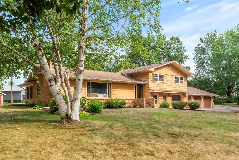 3126 Vermillion River Trl, Farmington, MN 55024