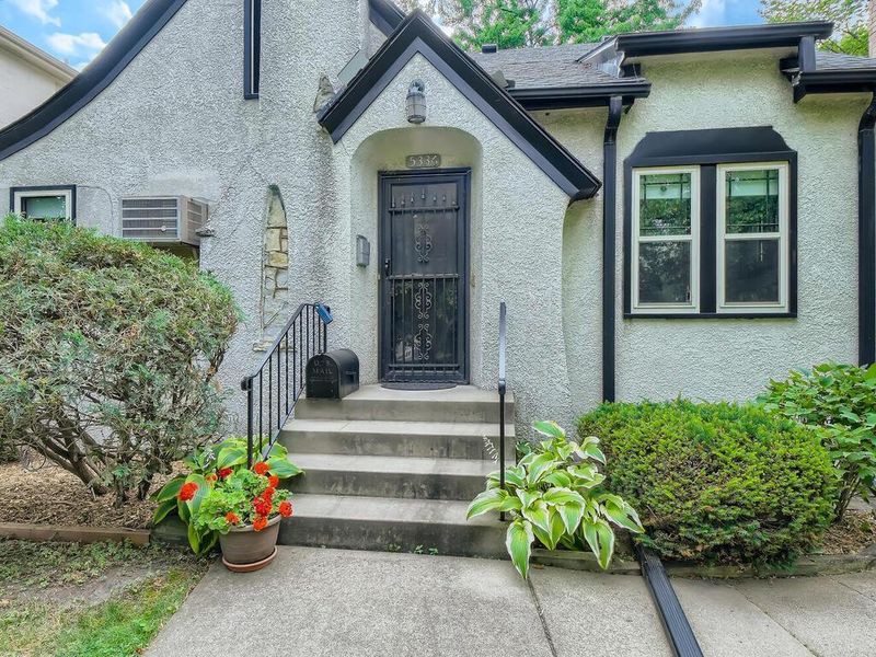 5336 Drew Ave S, Minneapolis, MN 55410