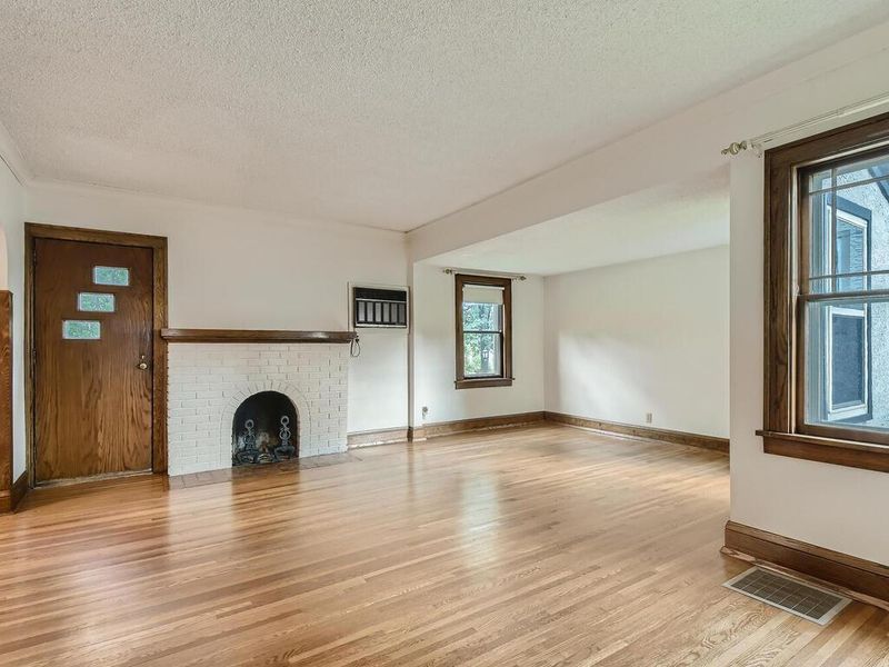 5336 Drew Ave S, Minneapolis, MN 55410