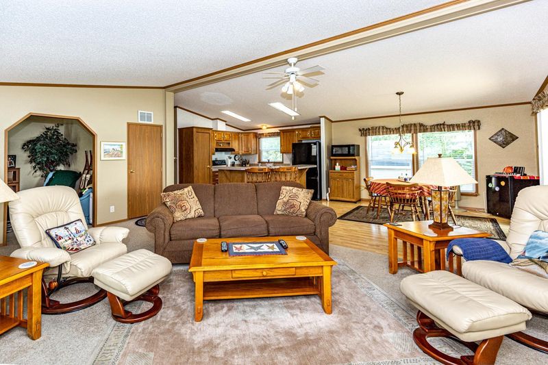 21084 County Highway 32, Rochert, MN 56578