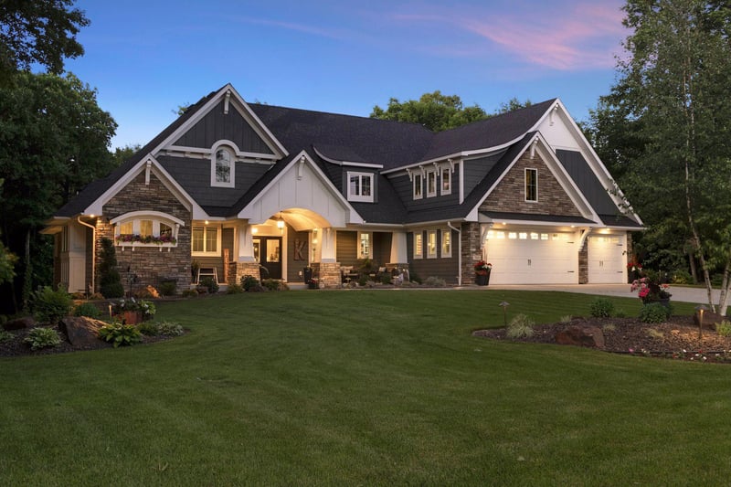 745 Silver Maple Dr, New Prague, MN 56071