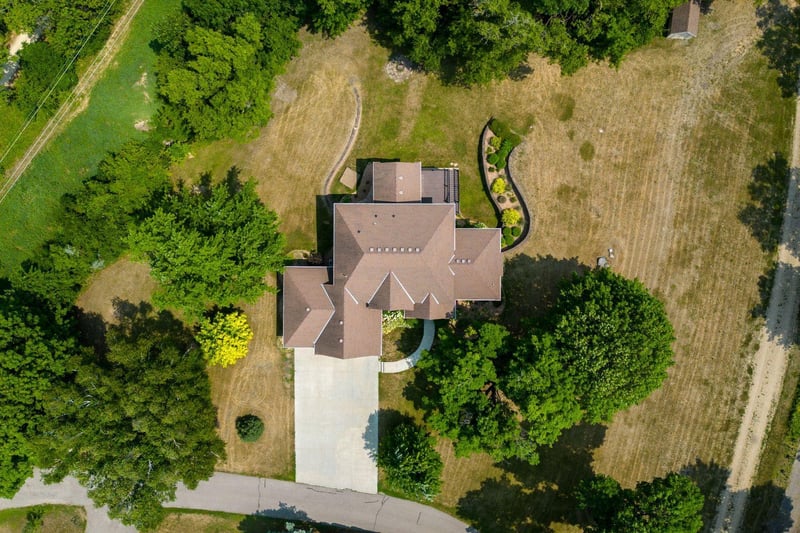 200 Bederwood Dr, Orono, MN 55356